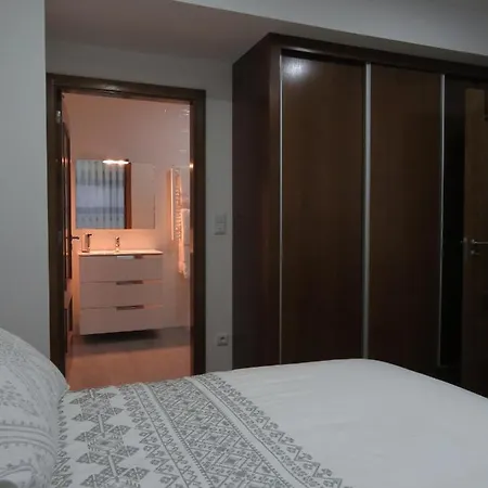 Vivenda Flores Bed and breakfast *